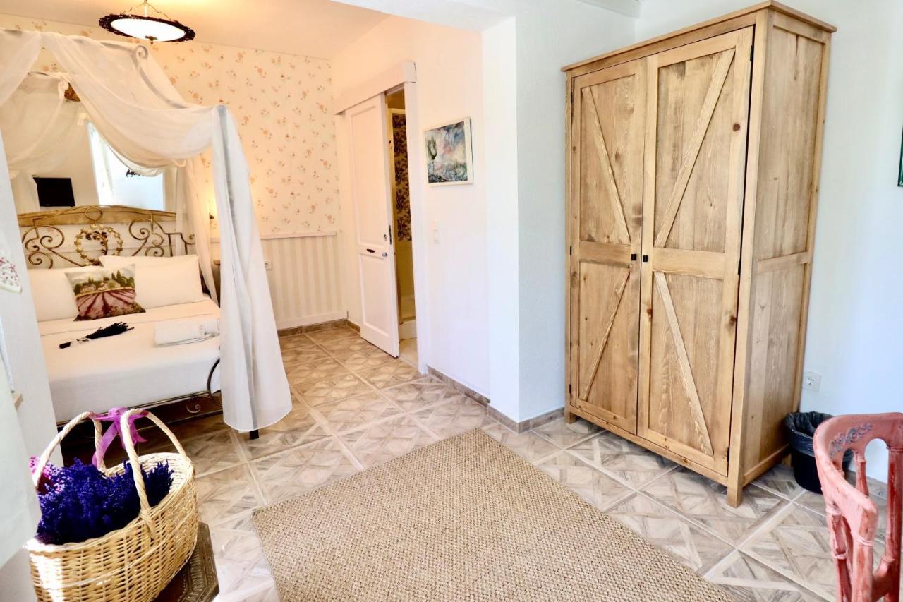 Kemerbag 29 Guest House Bozcaada Eksteriør billede